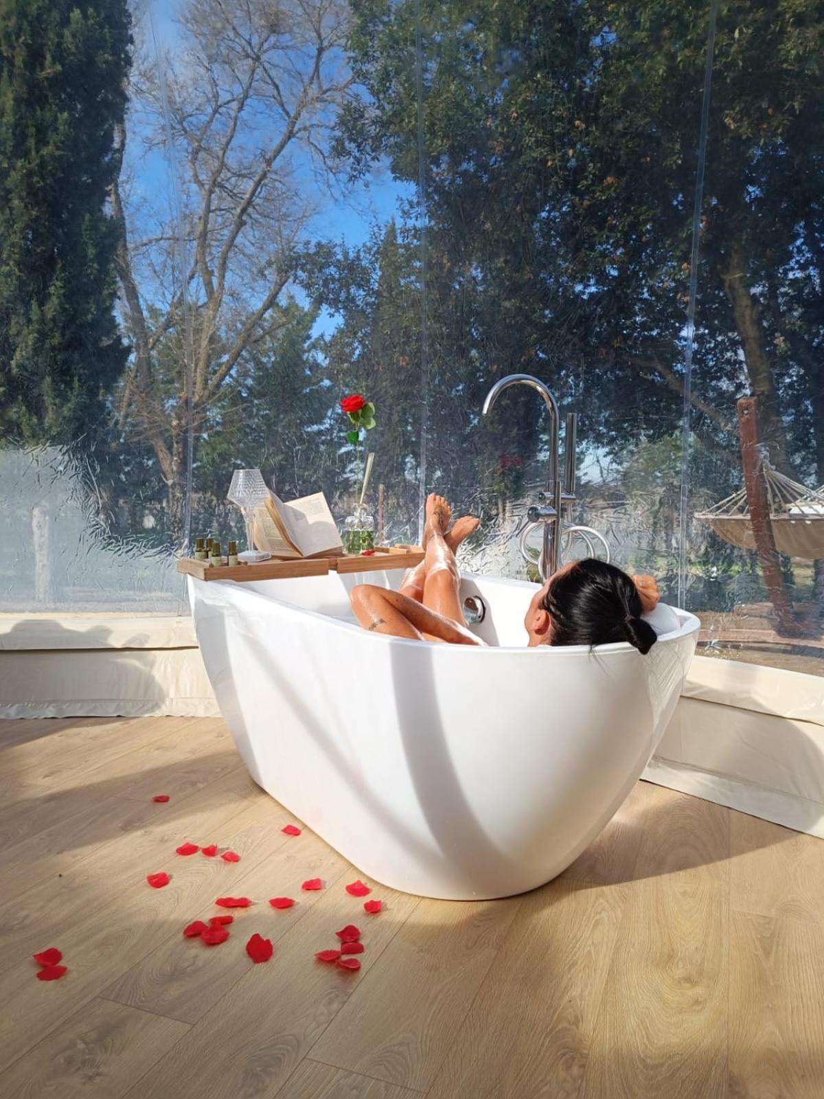 Bubble Room Puglia Villa Bautier Bubblenights Cerignola Eksteriør bilde